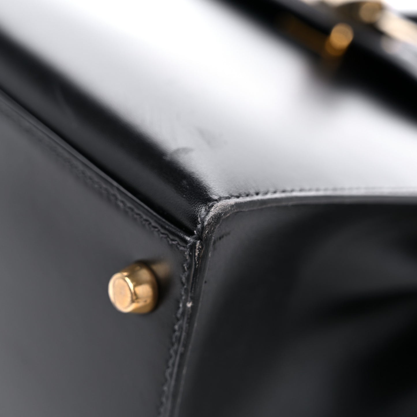 Box Kelly Sellier 28 Black