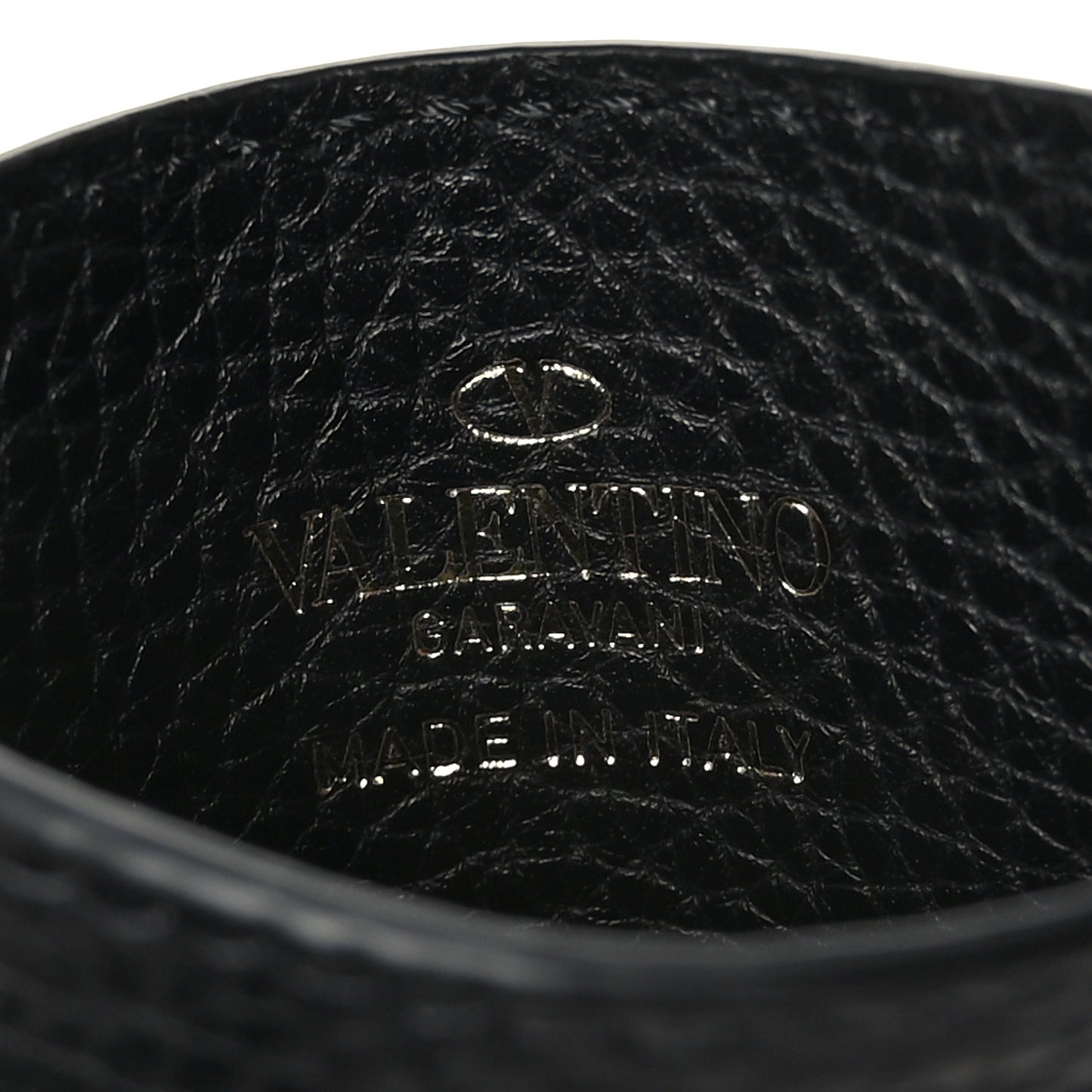 Pebbled Calfskin Rockstud Card Holder Black