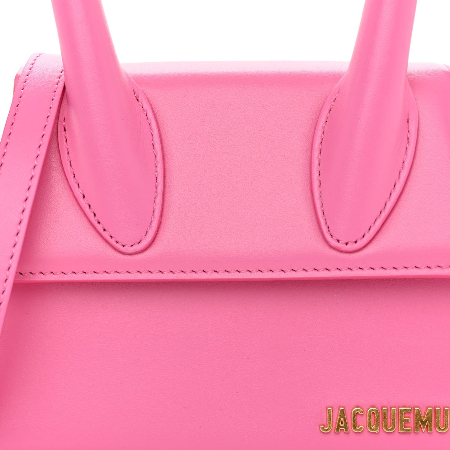 Smooth Calfskin Le Chiquito Moyen Pink