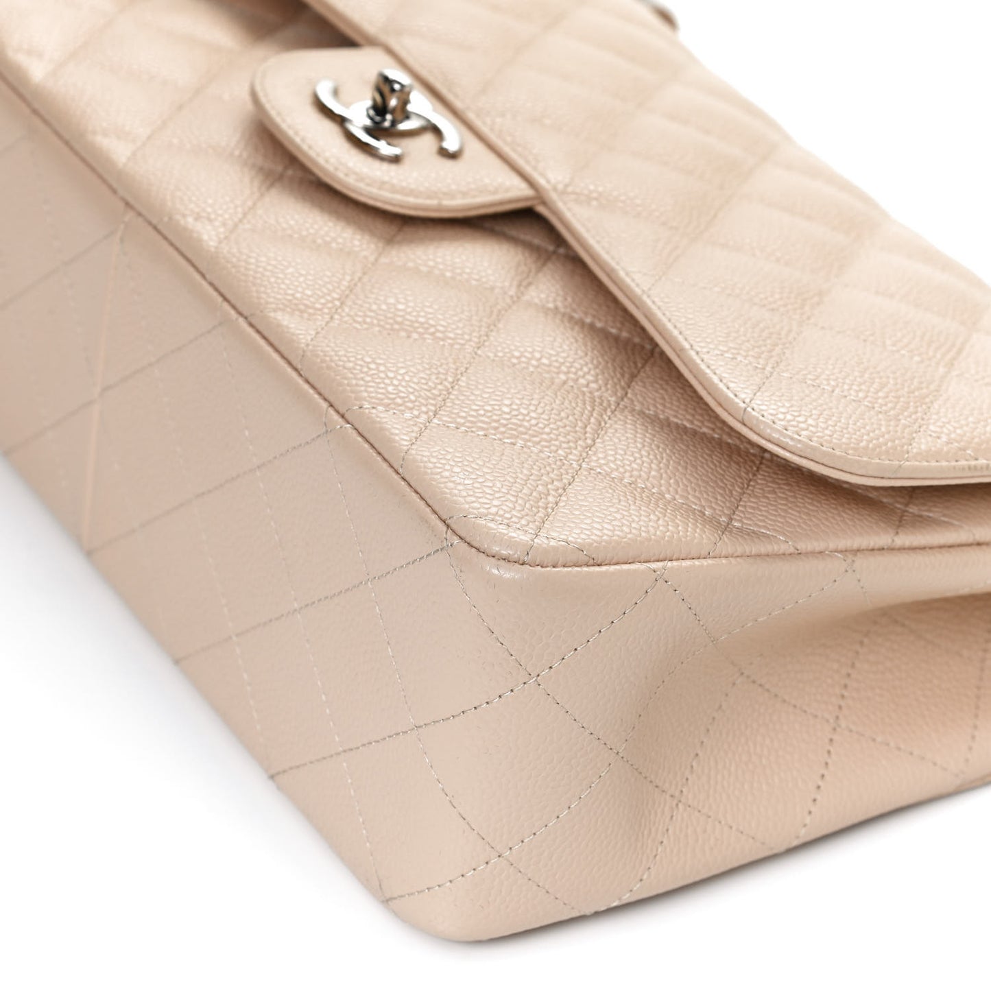Caviar Quilted Jumbo Double Flap Beige Clair