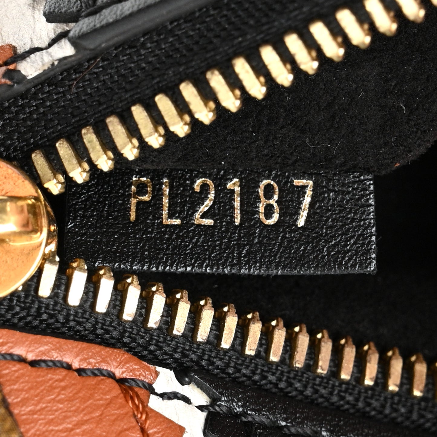Monogram Brogue Pochette Metis