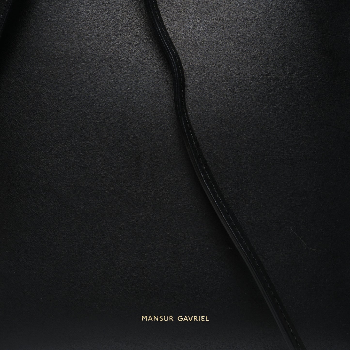 Vegetable Tanned Calfskin Bucket Bag Black Flamma