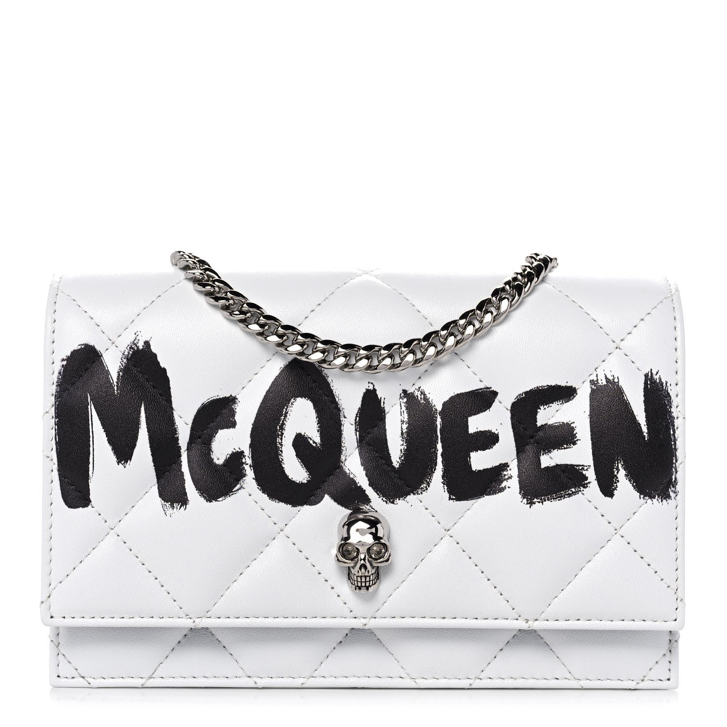Alexander McQueen スカル チェーンショルダーバッグ ホワイト Alexander McQueen Calfskin Quilted Graffiti Skull Small Chain