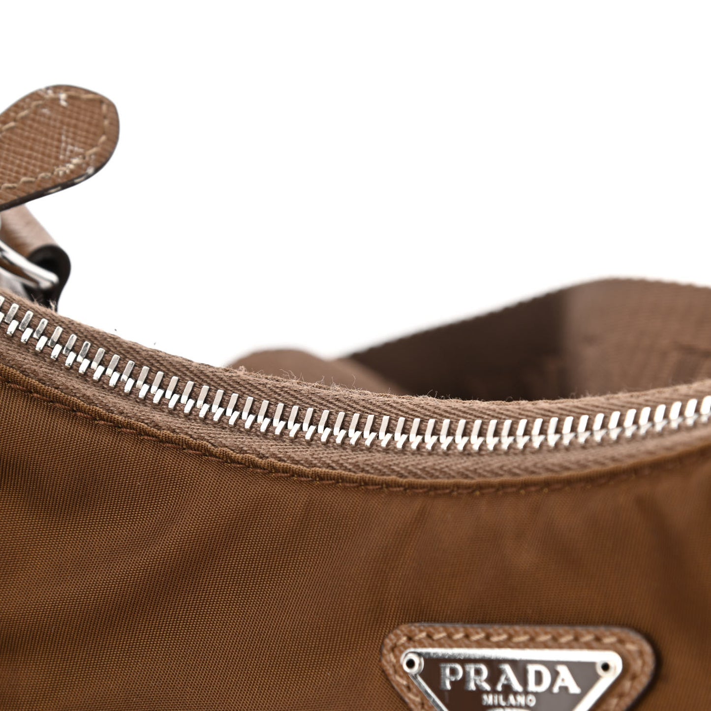 Tessuto Nylon Saffiano Re-Edition 2005 Shoulder Bag Cacao