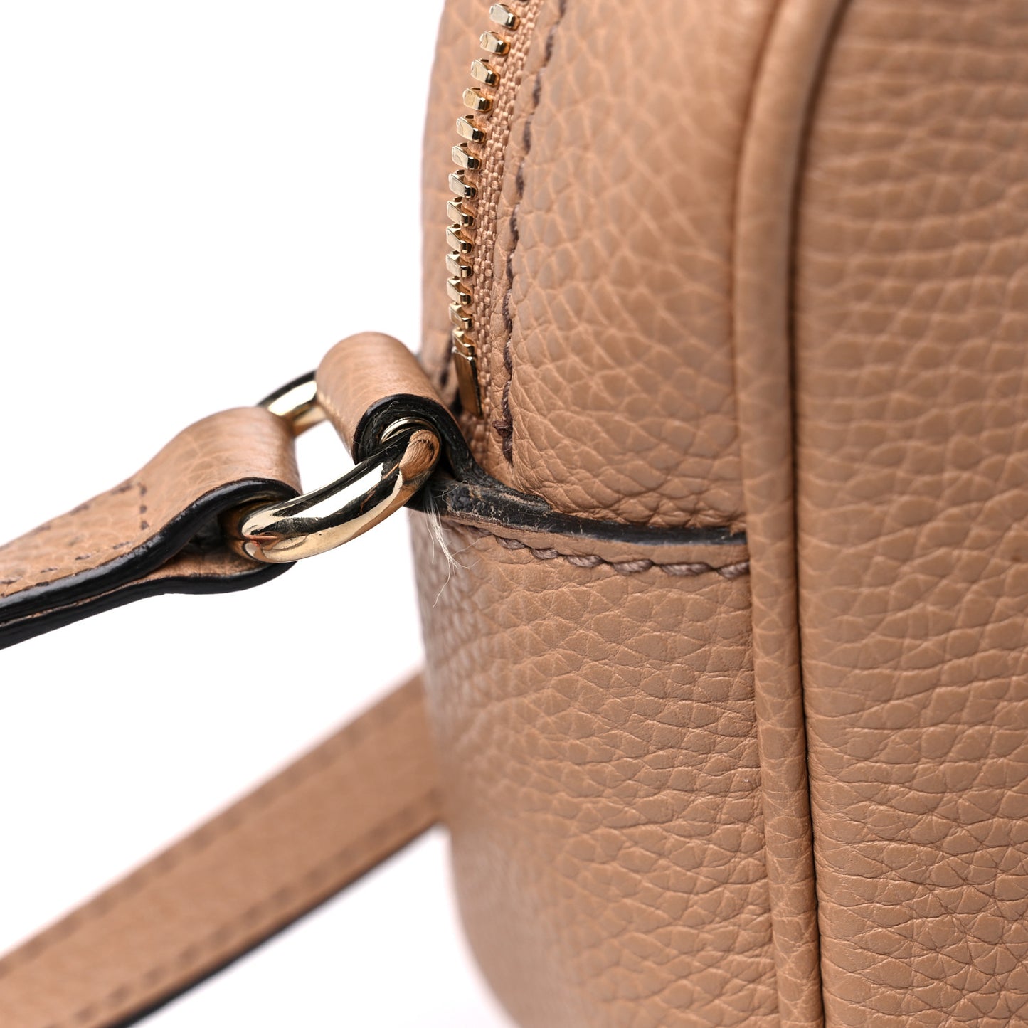 Pebbled Calfskin Small Soho Disco Bag Camelia