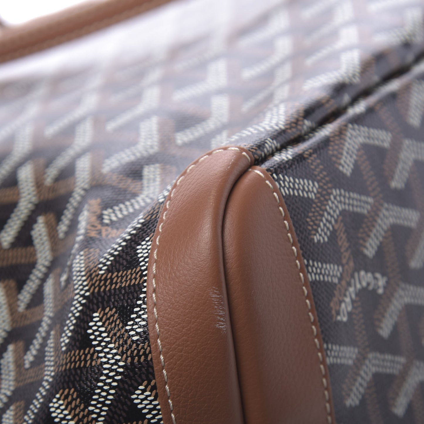 Goyardine Artois MM Black Gold