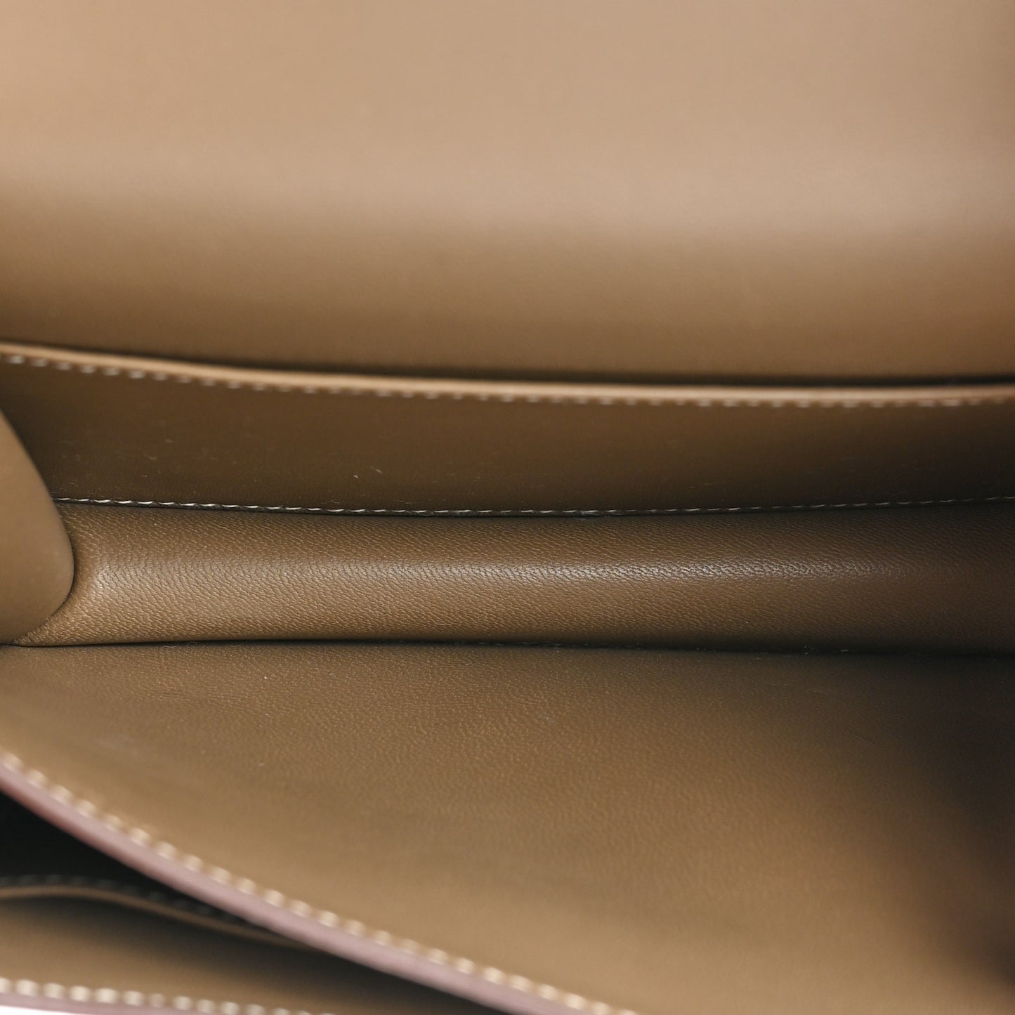 Epsom Constance 18 Etoupe