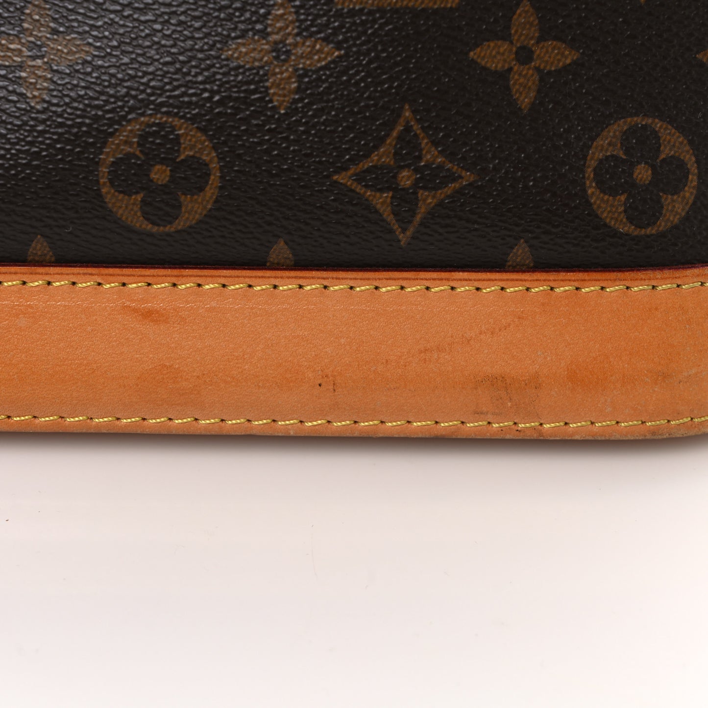 Monogram Alma PM