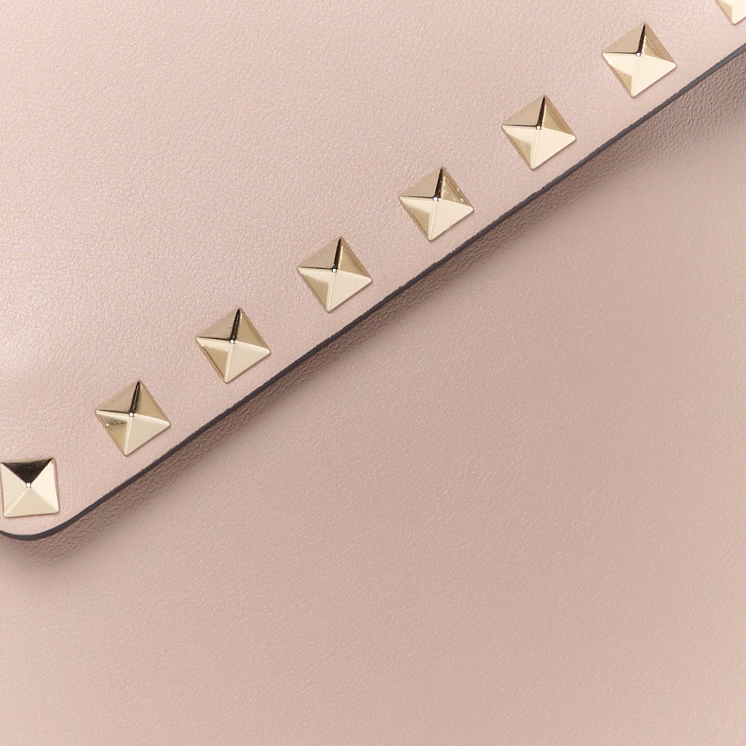Valentino Garavani Vitello Medium Rockstud Envelope Flat Wristlet Pouch Poudre 7 of 9