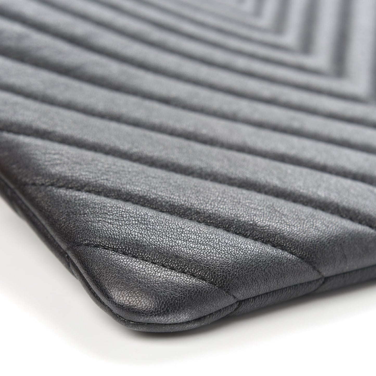 Sheepskin Chevron Quilted Medium Cosmetic Case Black