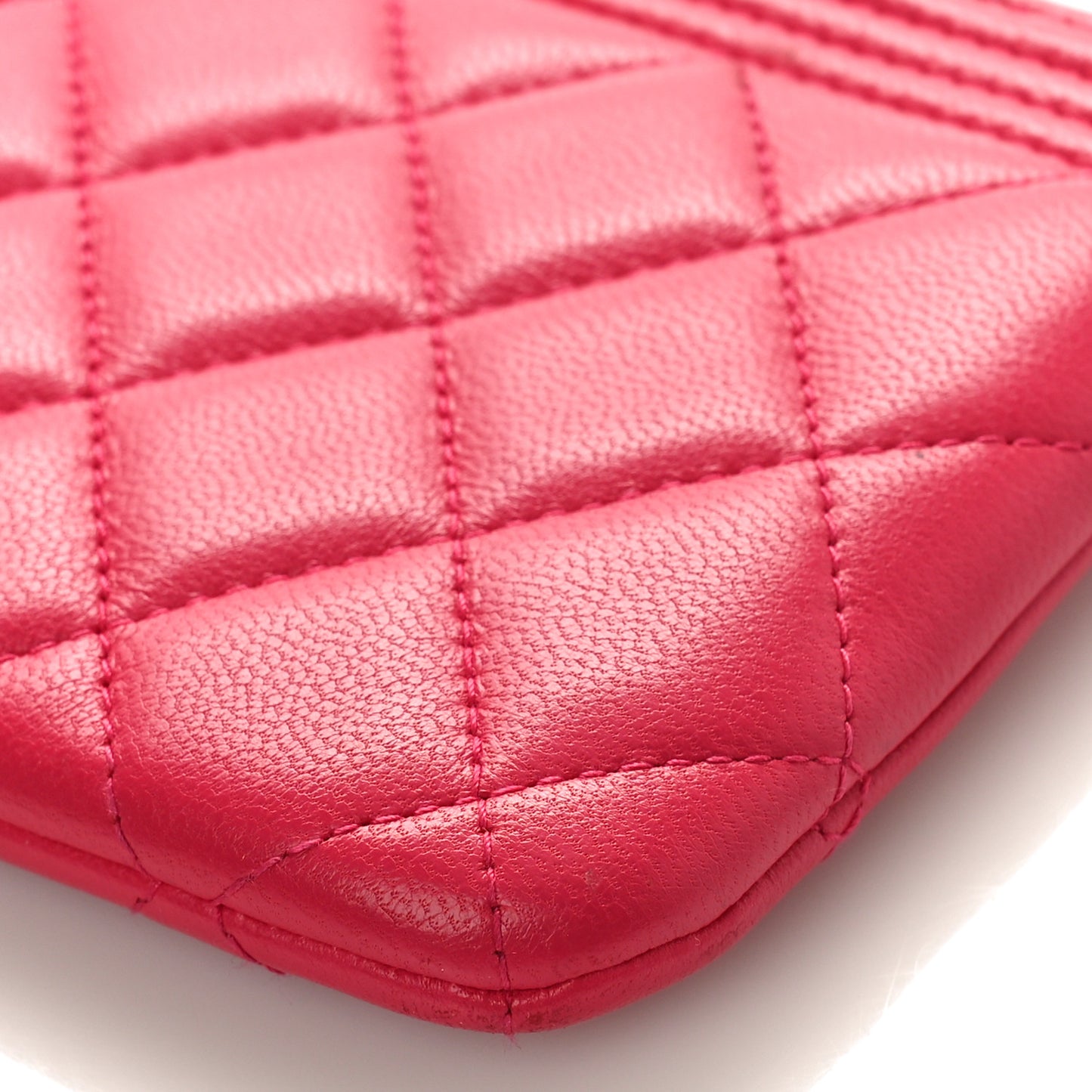 Lambskin Quilted Small Boy Zipped Pouch Red