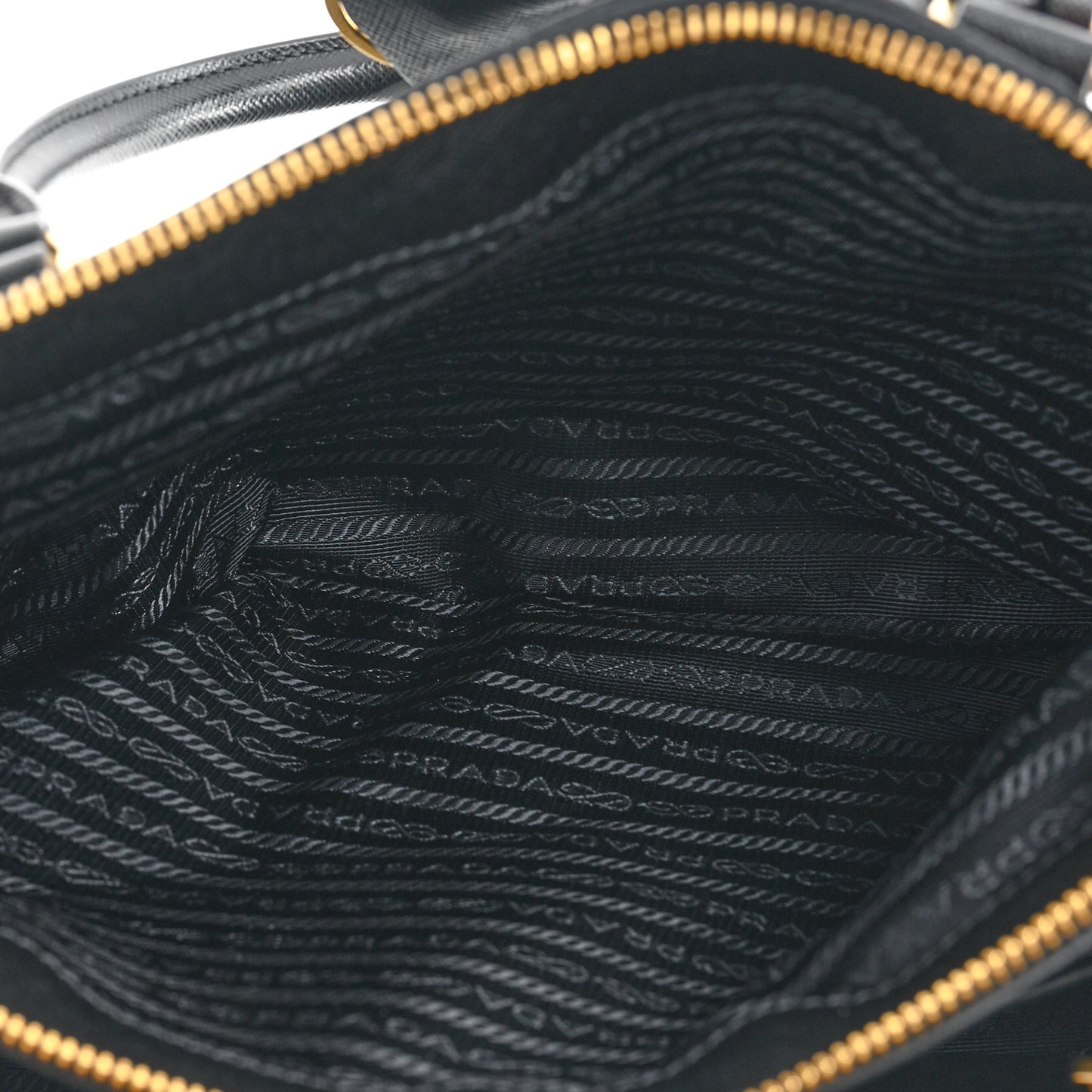 Saffiano Lux Large Galleria Double Zip Tote Black
