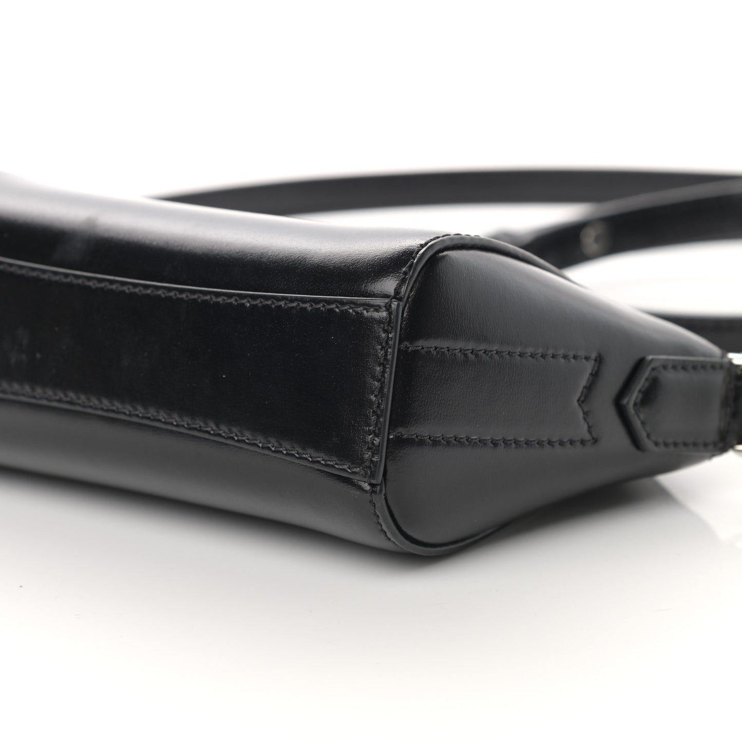 Box Calfskin Nano Antigona Black