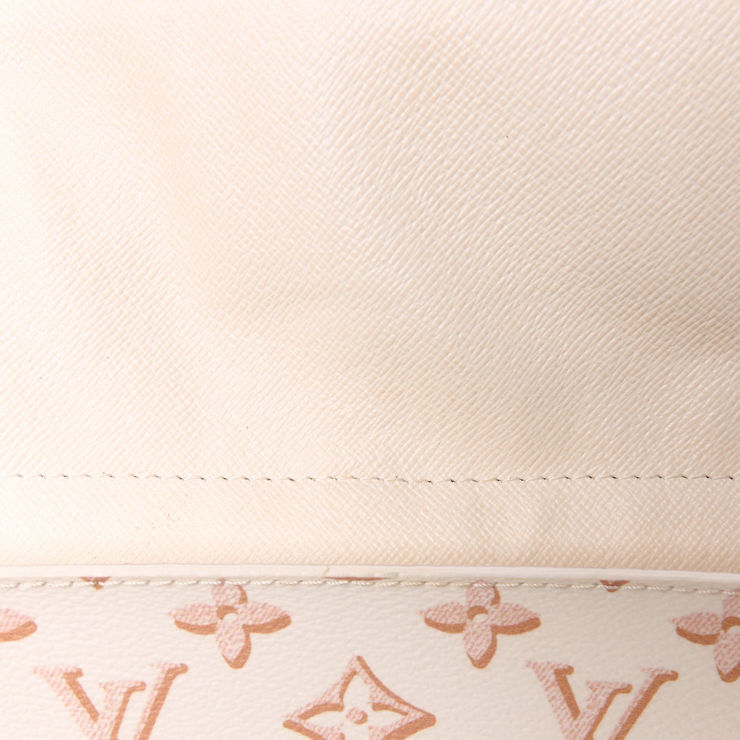 Monogram Fall For You Maxi Multi Pochette Accessories Beige Clair
