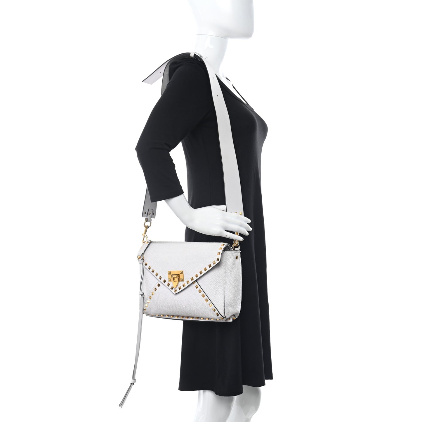 Pebbled Calfskin Medium Rockstud Hype Shoulder Bag White