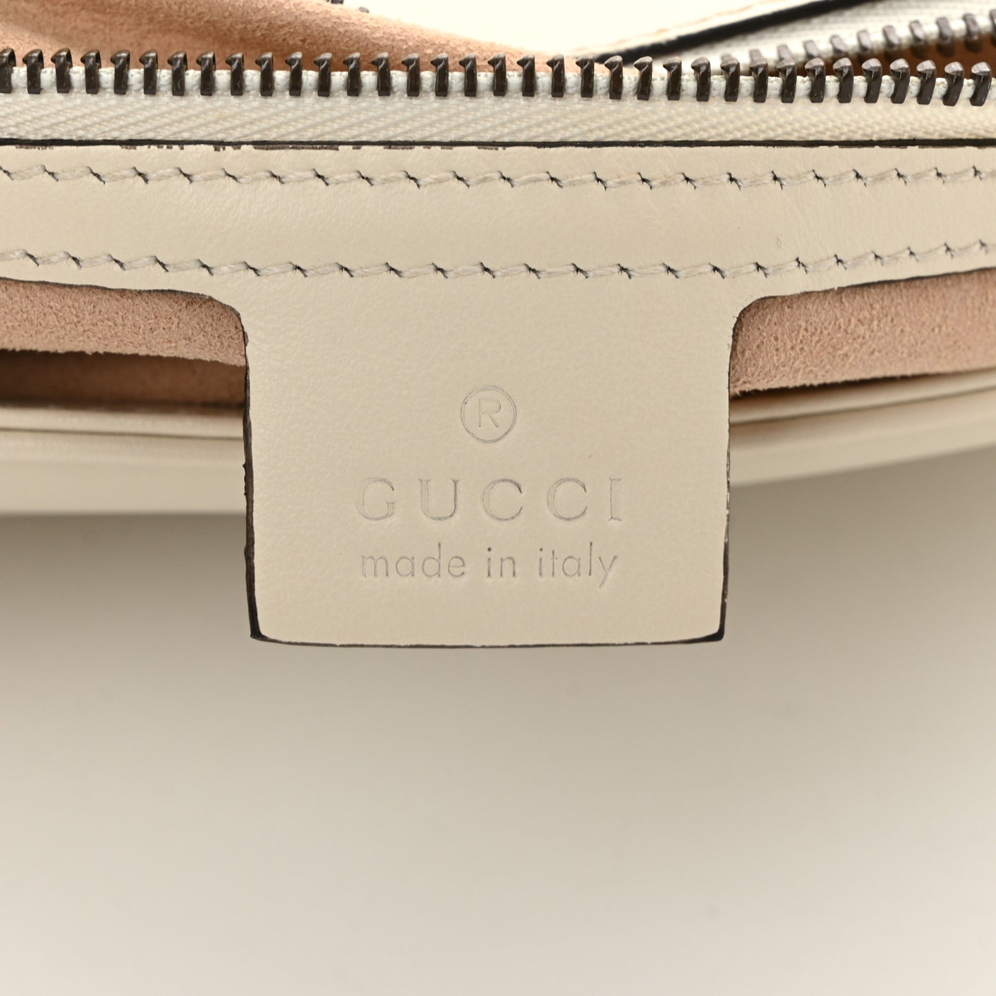Calfskin Matelasse Small GG Marmont Shoulder Bag White