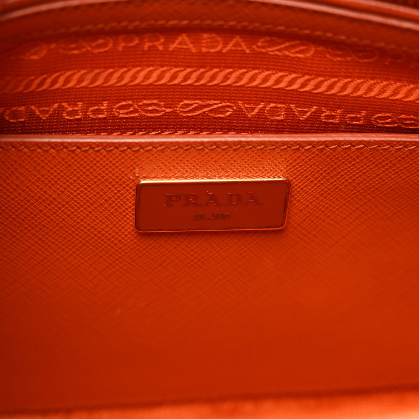 Saffiano Lux Medium Promenade Tote Papaya