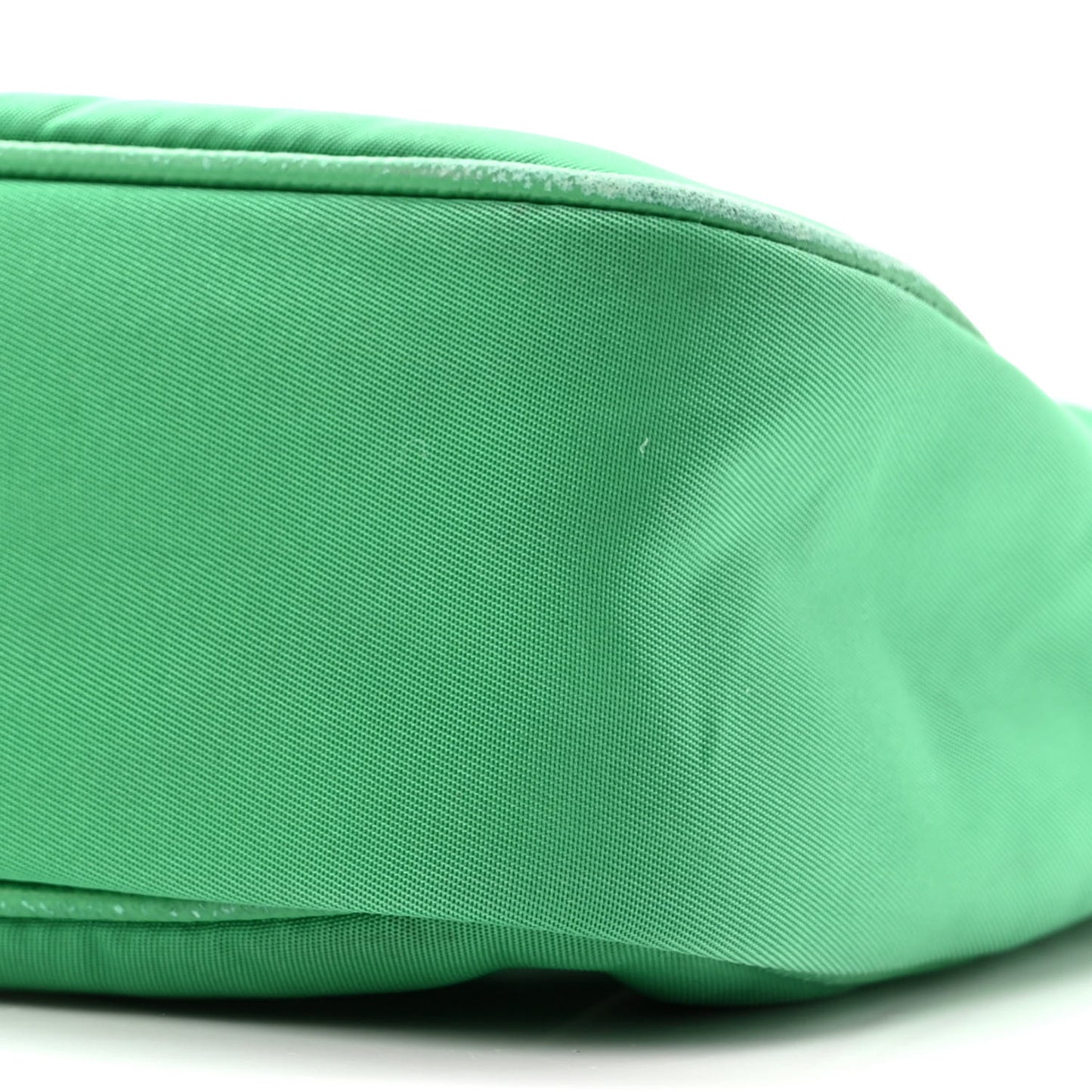Nylon Re-Edition 2005 Shoulder Bag Menta