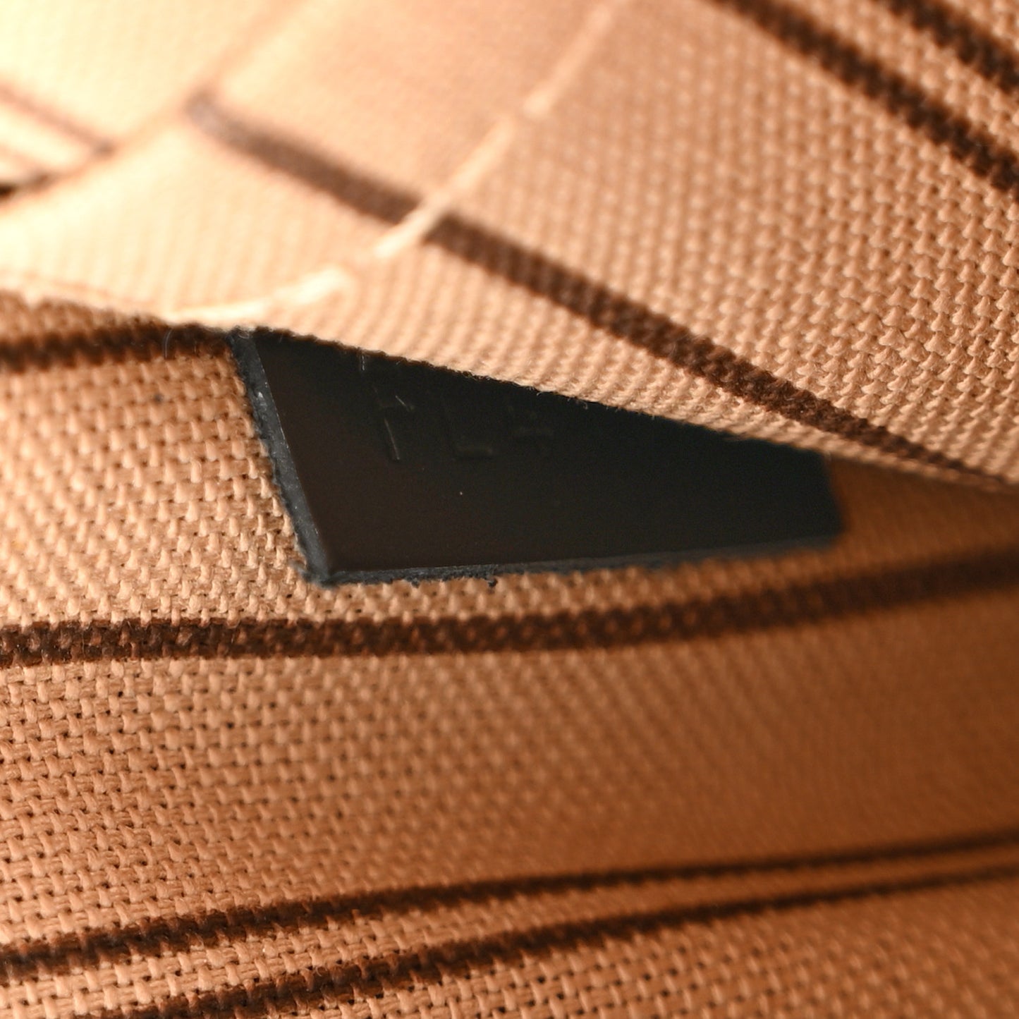 X LOL Monogram Neverfull MM GM Pochette Gold Silver