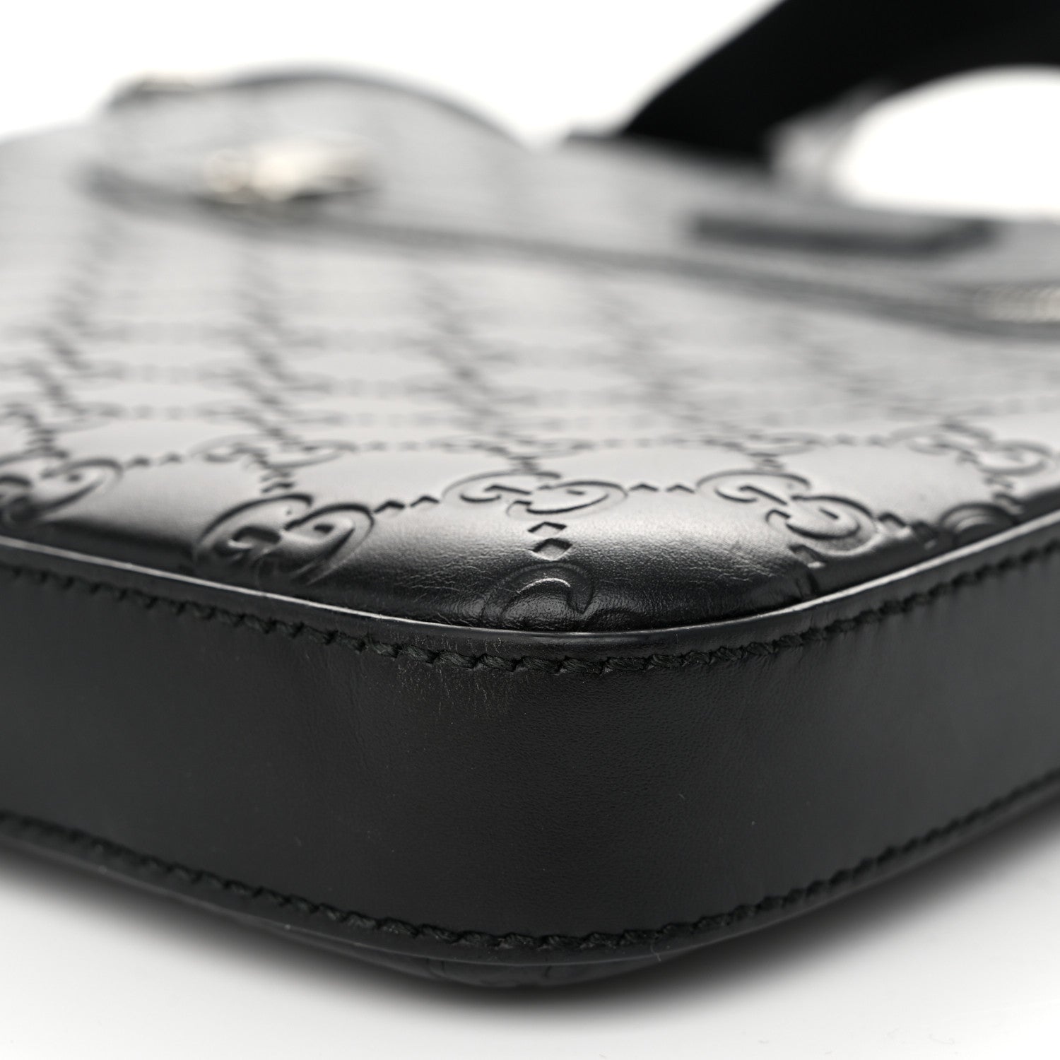 Gucci Guccissima Signature Medium Flat Messenger Bag Black 10 of 11