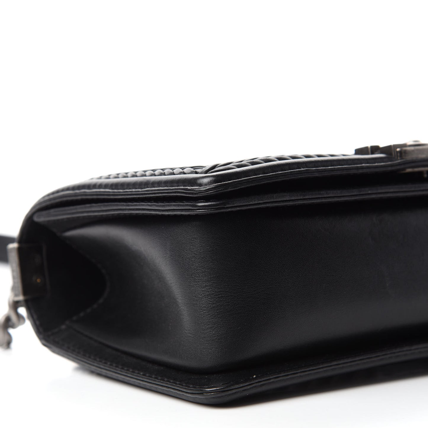 Calfskin Chevron Quilted Medium Braided Boy Flap Black