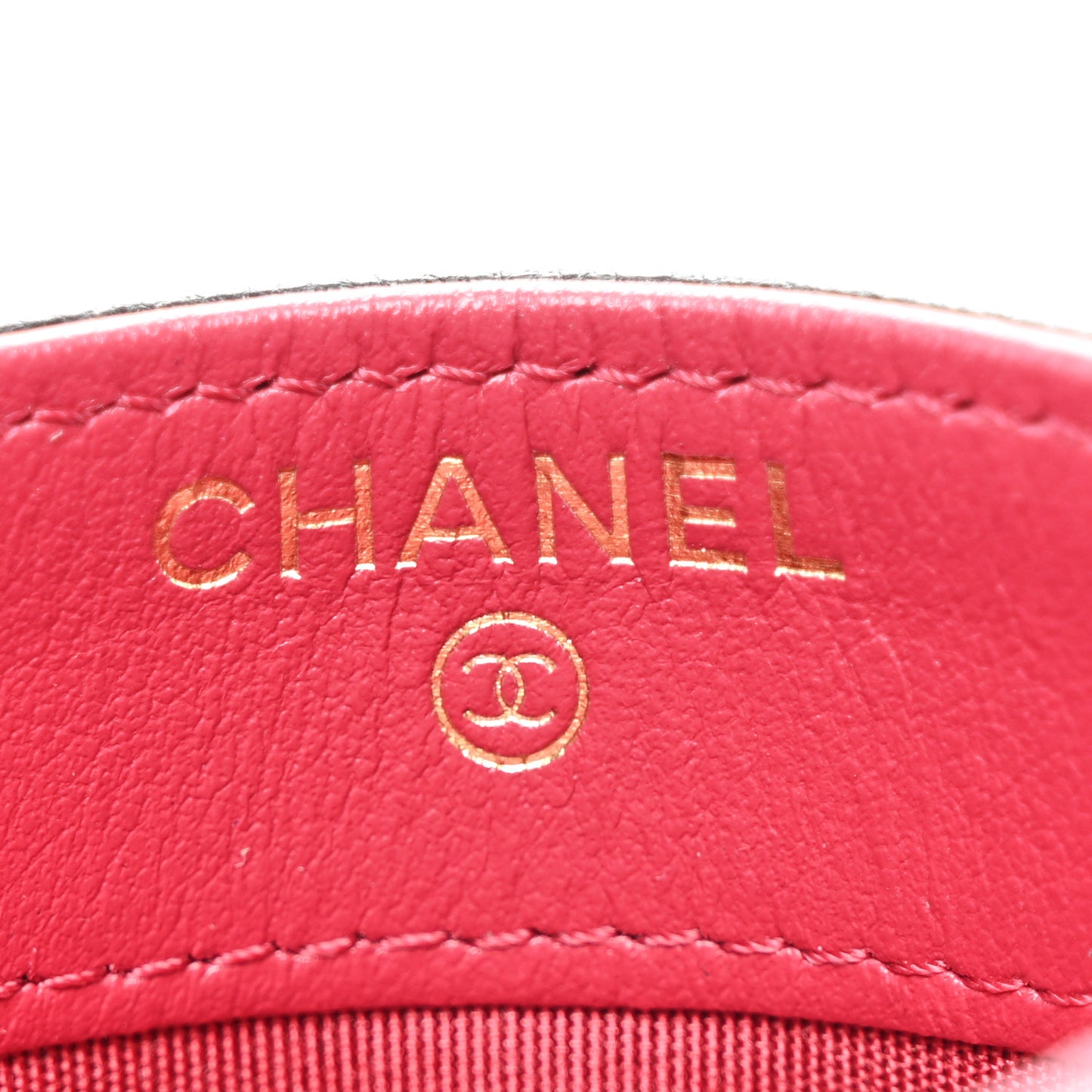 Shiny Goatskin Quilted Chanel 19 Card Holder Black