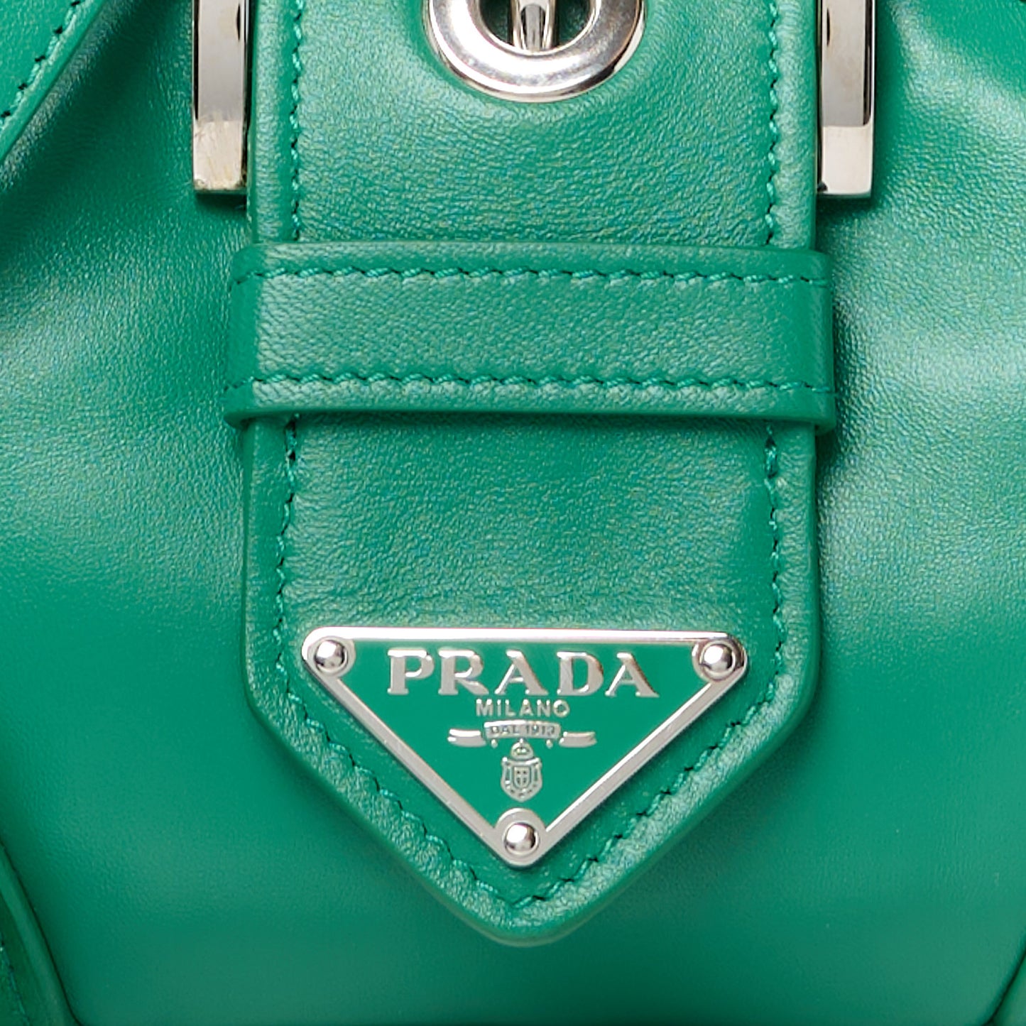 Nappa Soft Padded Re-Edition 2002 Moon Bag Mango