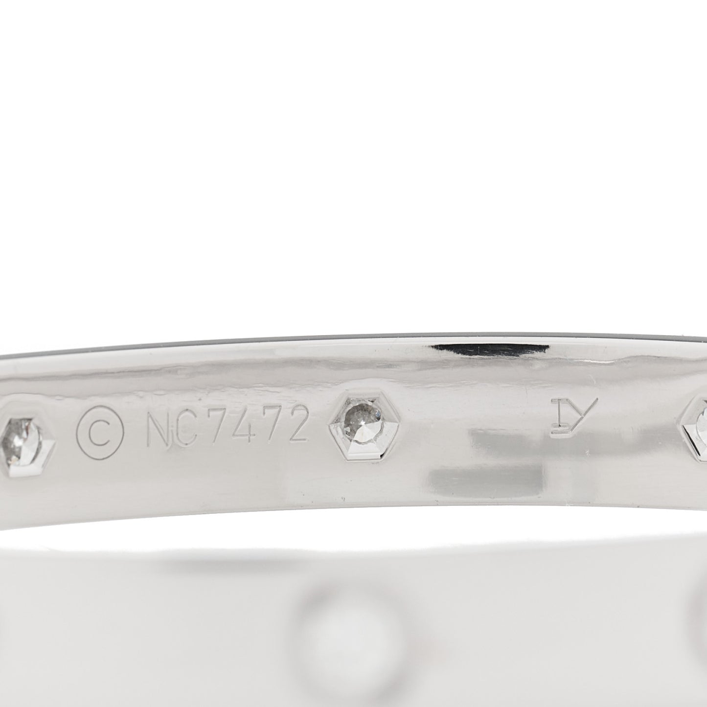 18K White Gold 10 Diamond LOVE Bracelet 16