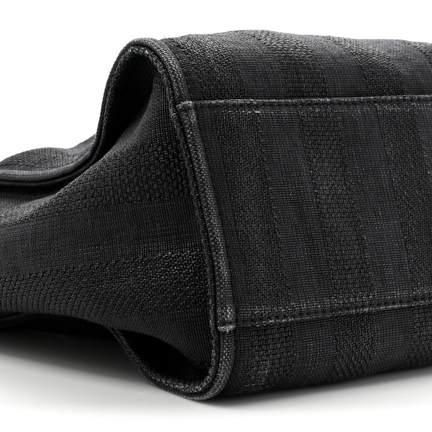 Lurex Boucle Large Deauville Tote Black
