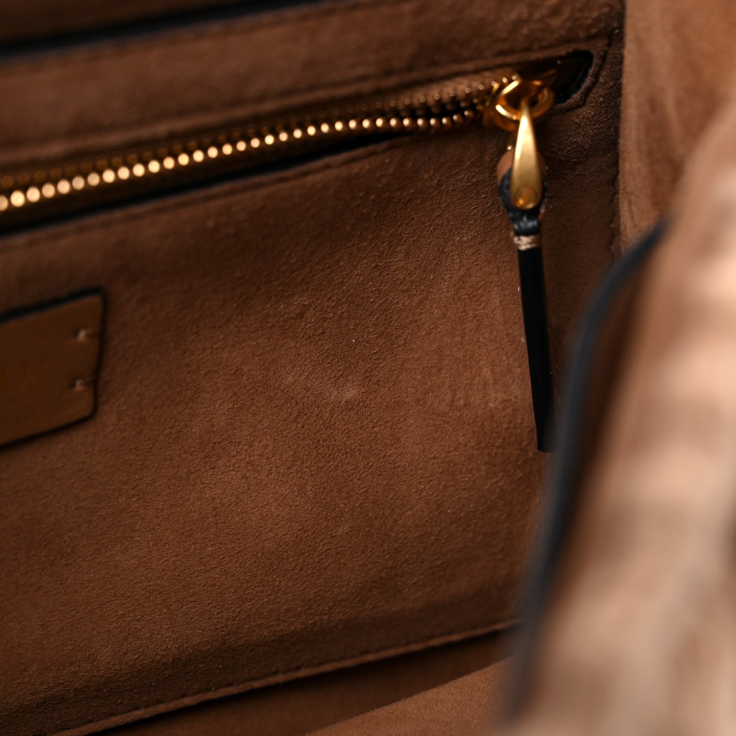 Cashmere Medium Roman Stud Shoulder Bag Brown