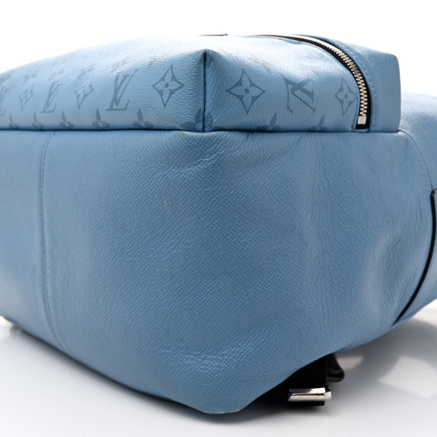 Taiga Monogram Discovery Backpack PM Blue Lagoon