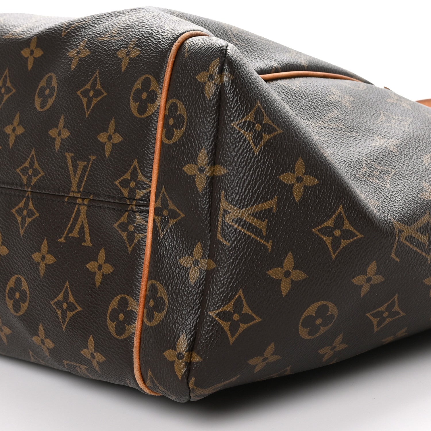 Louis Vuitton Monogram Totally MM 8 of 11