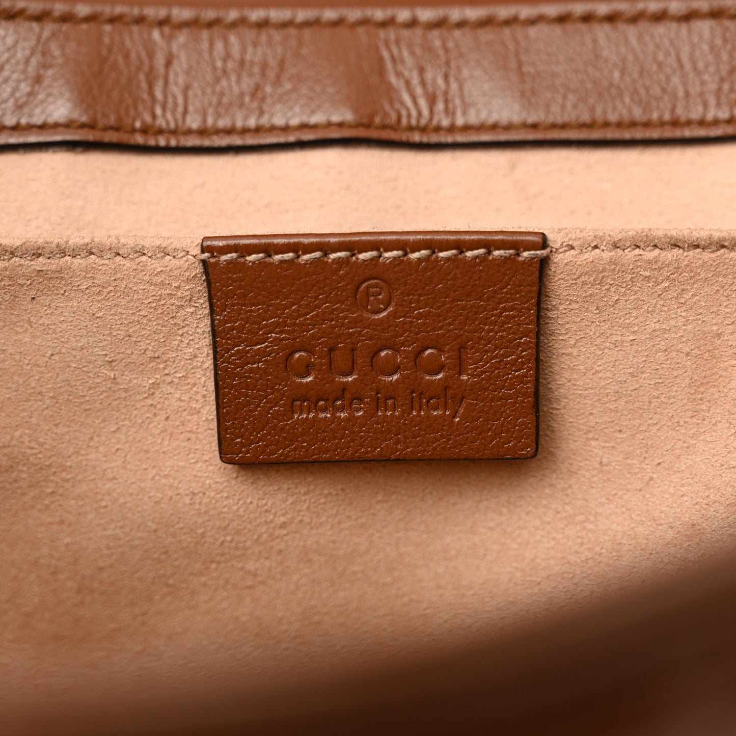 Azalea Calfskin Matelasse Diagonal Mini GG Marmont Shoulder Bag Cuir