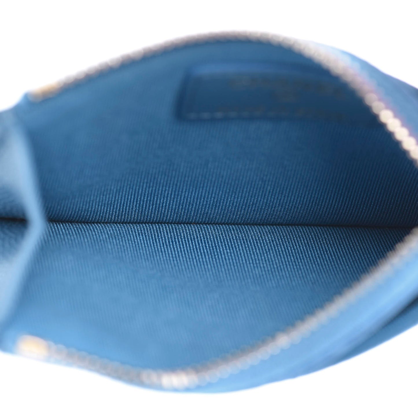 Caviar Quilted CC Zip Card Holder Blue