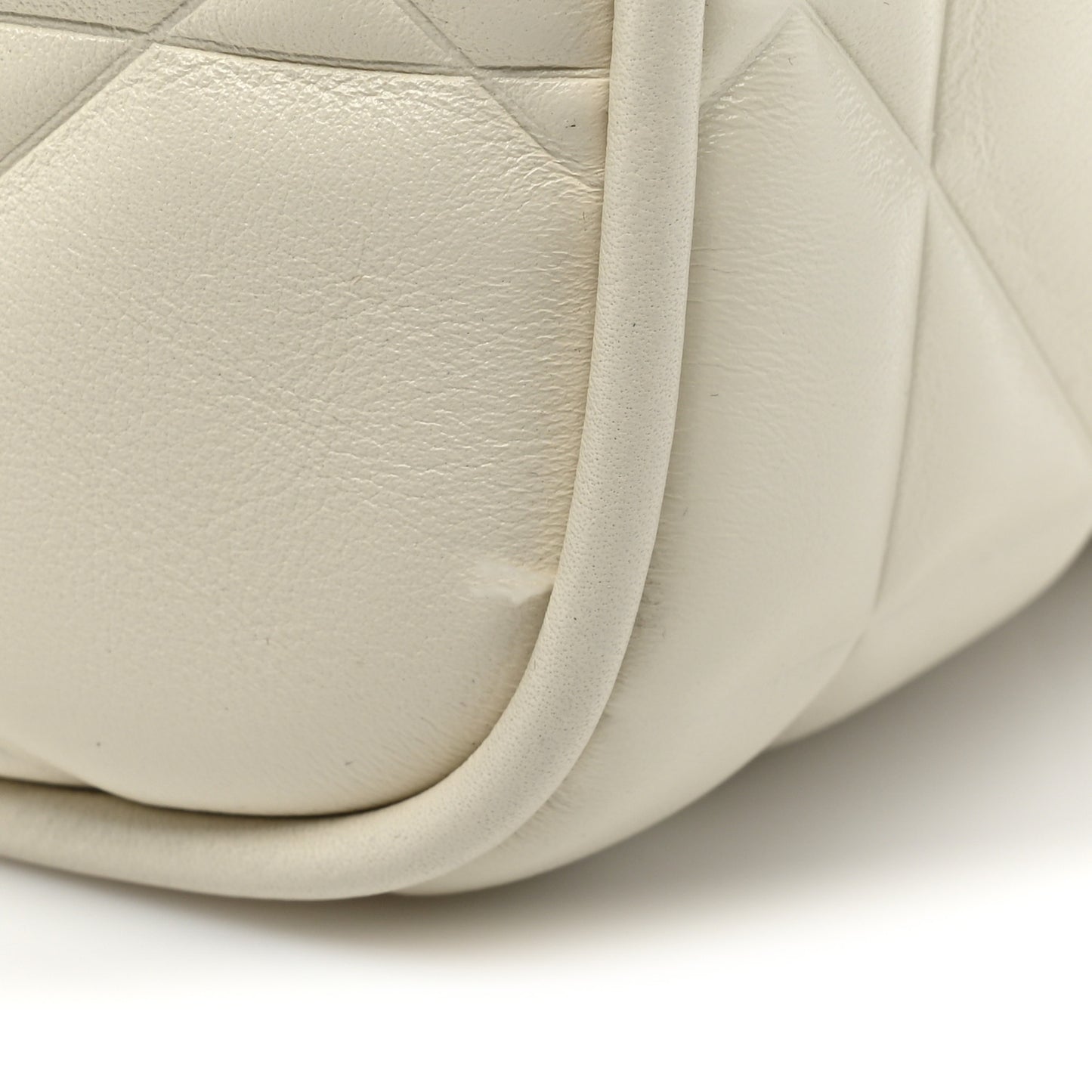 Calfskin Cannage Medium The Lady 95.22 White