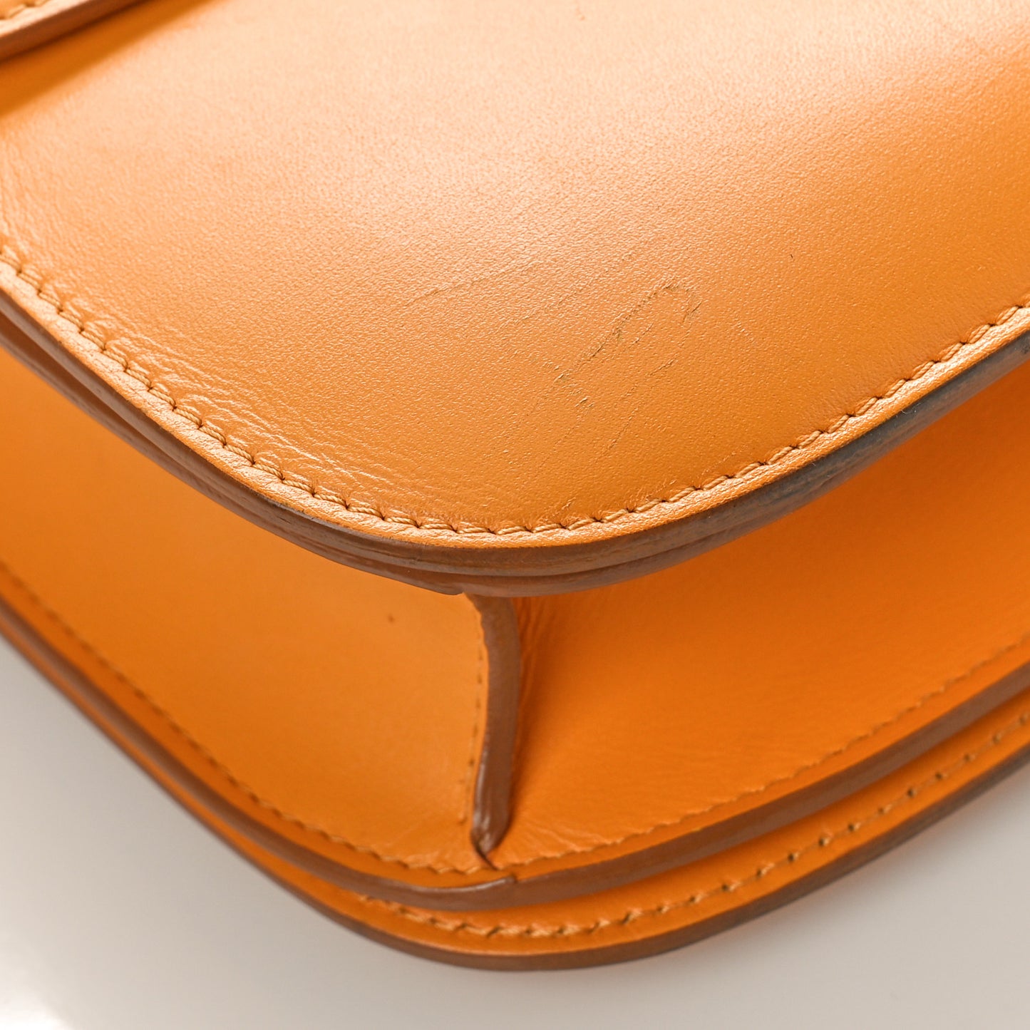 Smooth Calfskin Medium Classic Box Flap Bag Daffodil