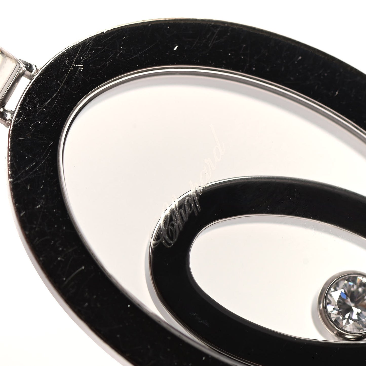 18K White Gold Happy Diamonds Oval Pendant Necklace
