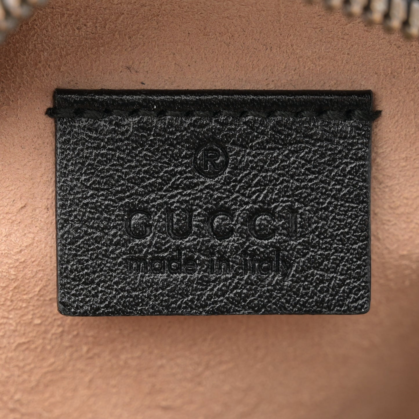 Azalea Calfskin Matelasse Heart Mini GG Marmont Round Shoulder Bag Black