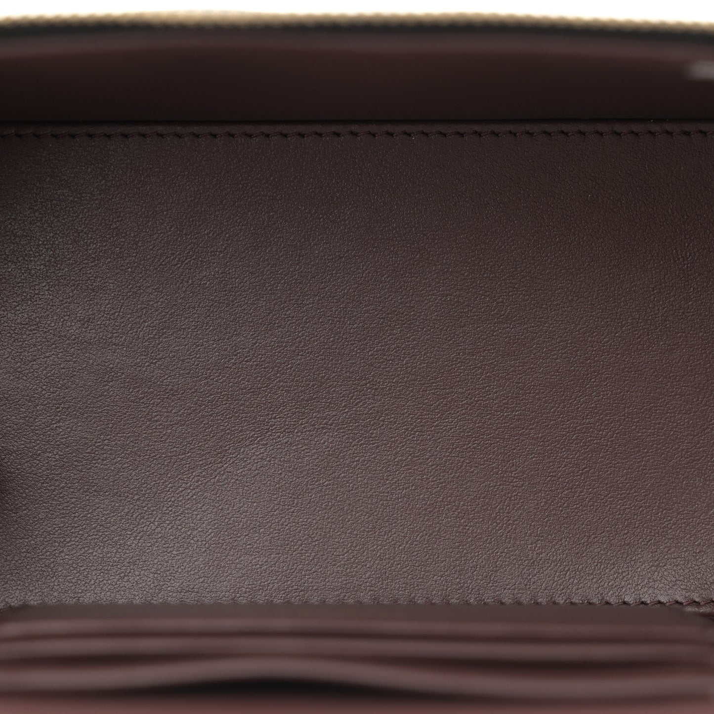 Caviar Quilted Small Vanity Case With Chain Black