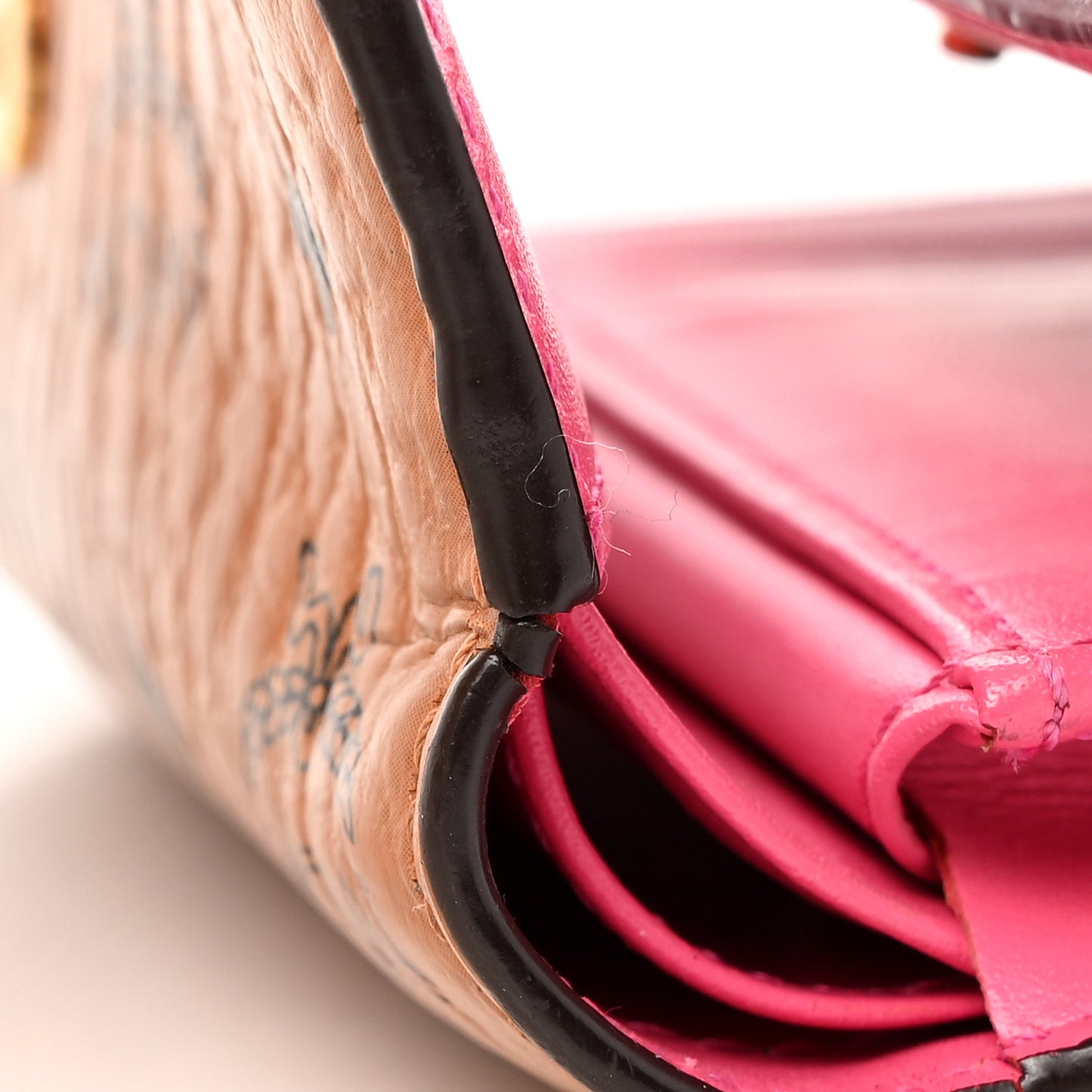 Visetos Rabbit Tri-Fold Wallet Cognac