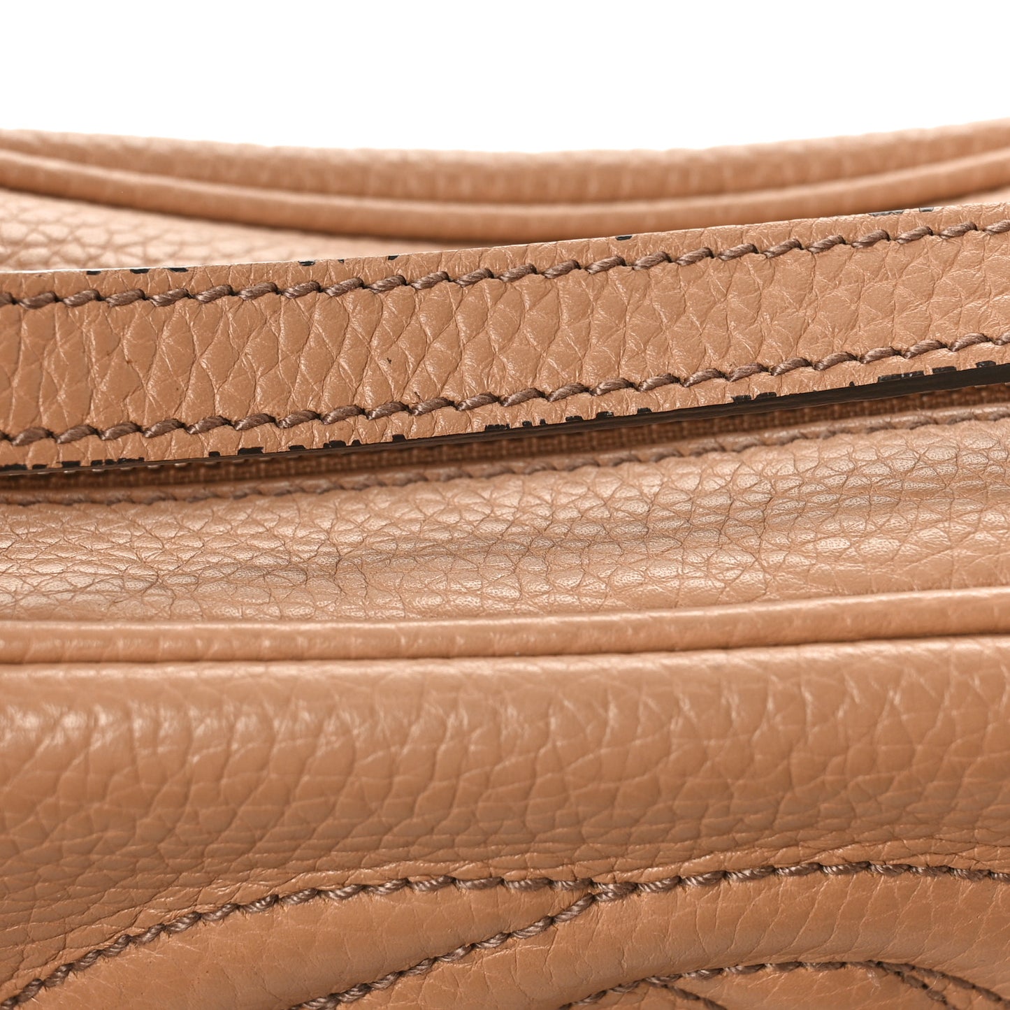 Pebbled Calfskin Small Soho Disco Bag Camelia