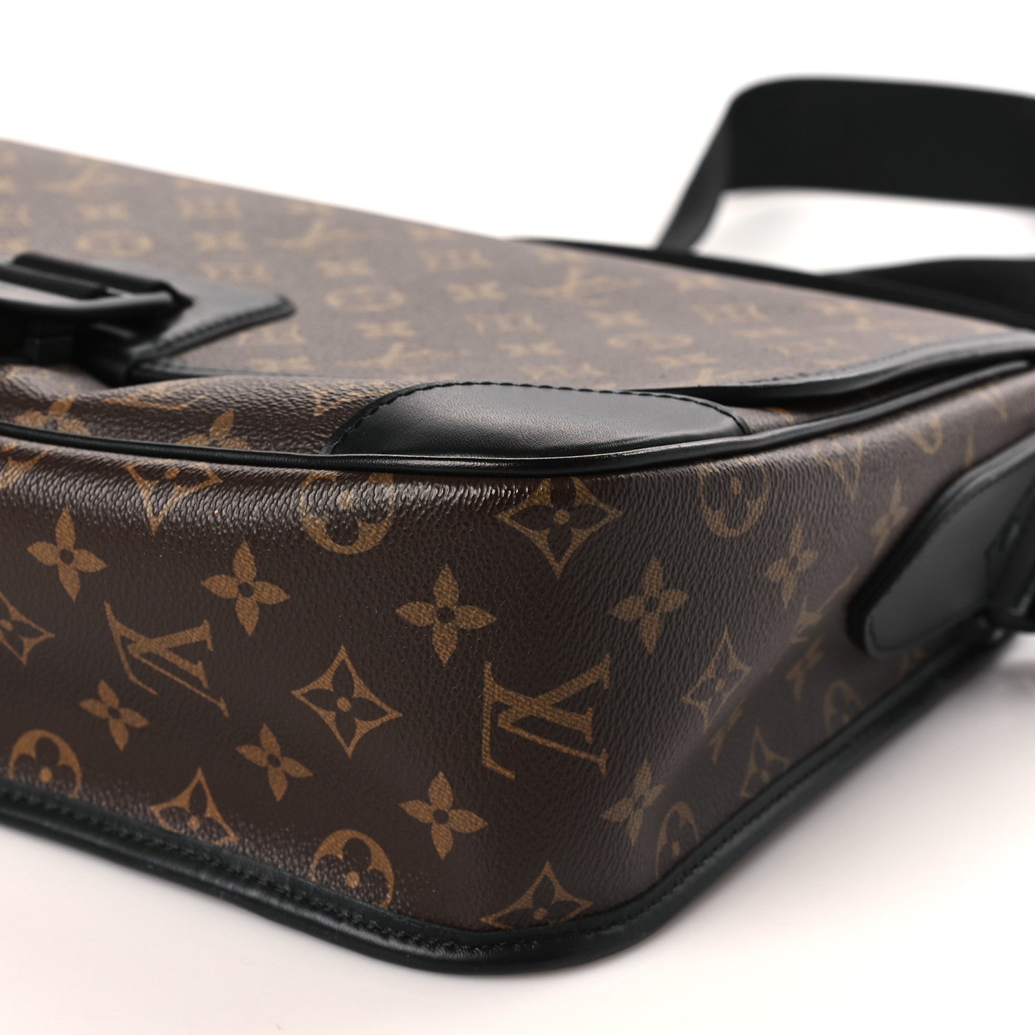 Louis Vuitton Monogram Macassar Archy Messenger GM 8 of 8