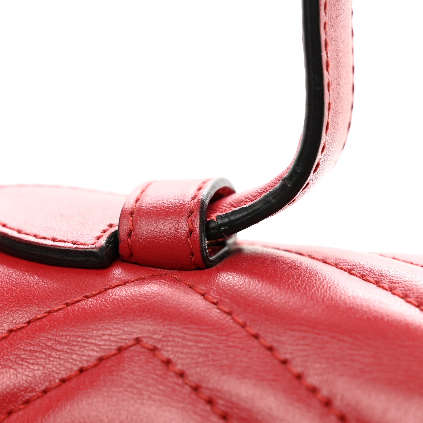 Calfskin Matelasse Small GG Marmont Top Handle Shoulder Bag Hibiscus Red