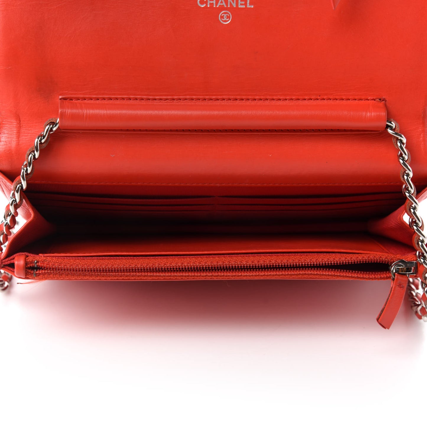 Patent Quilted Wallet On Chain WOC Red