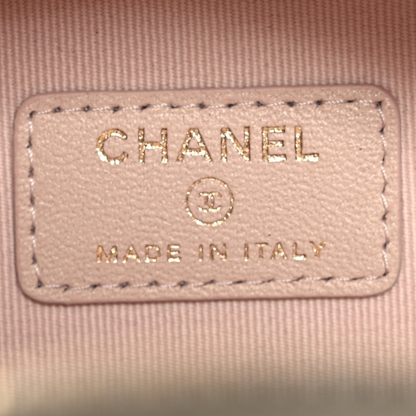 Lambskin Quilted Small Chic Riviera Top Handle Vanity Case White