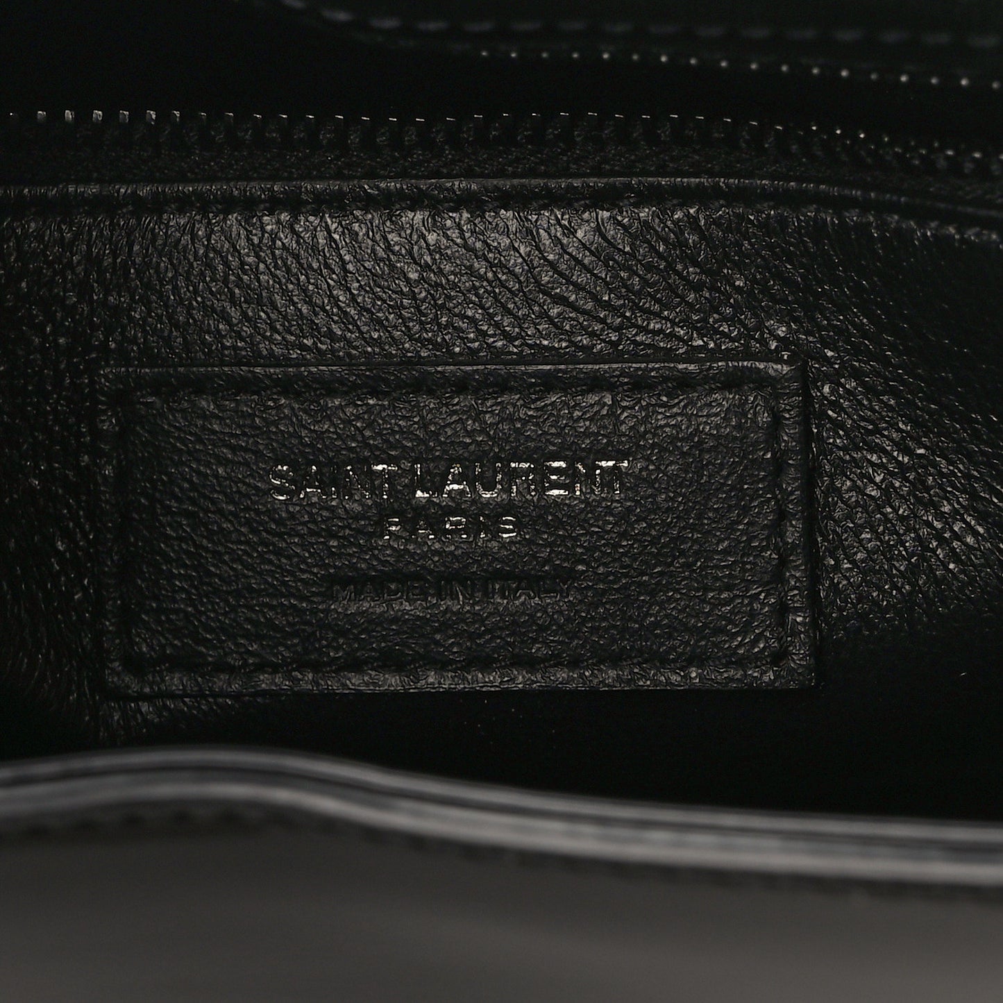 Patent Le 5 A 7 Monochrome Hobo Black