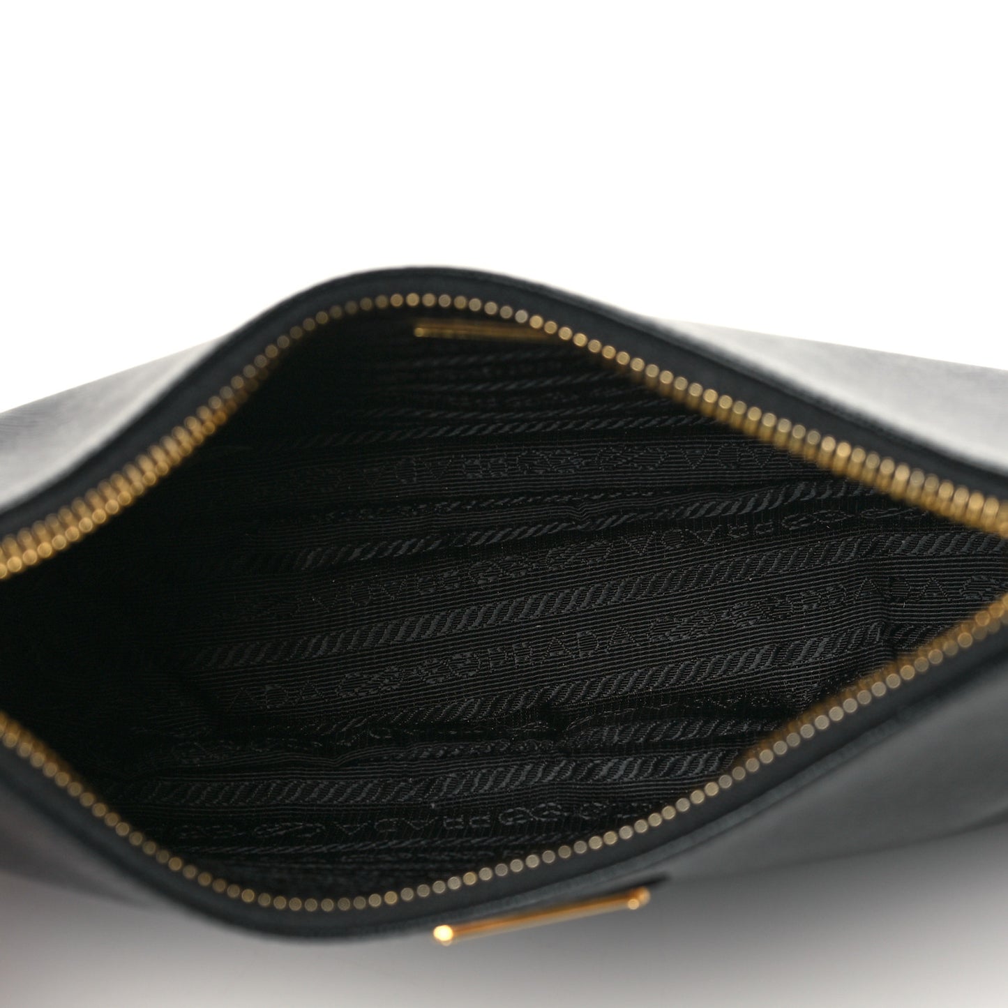 Saffiano Lux Re-Edition 2005 Shoulder Bag Black
