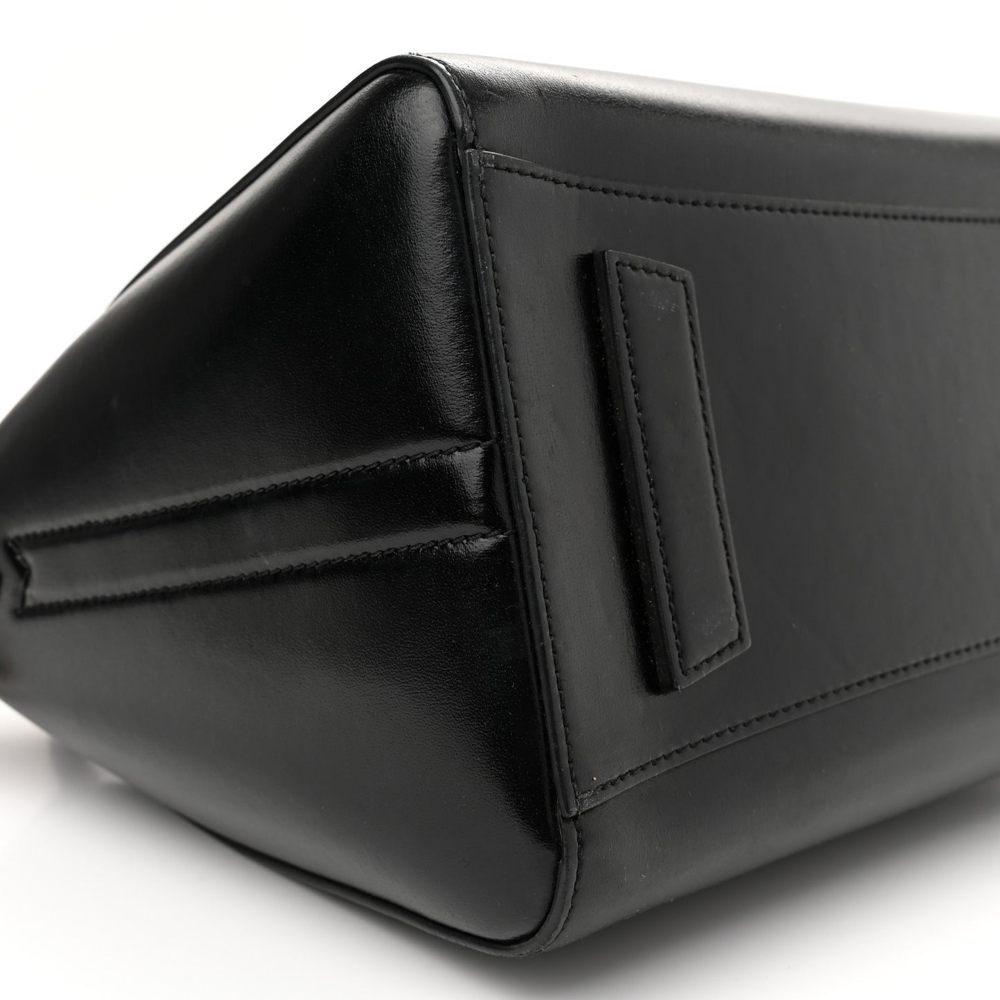 Shiny Lord Calfskin Small Antigona Black