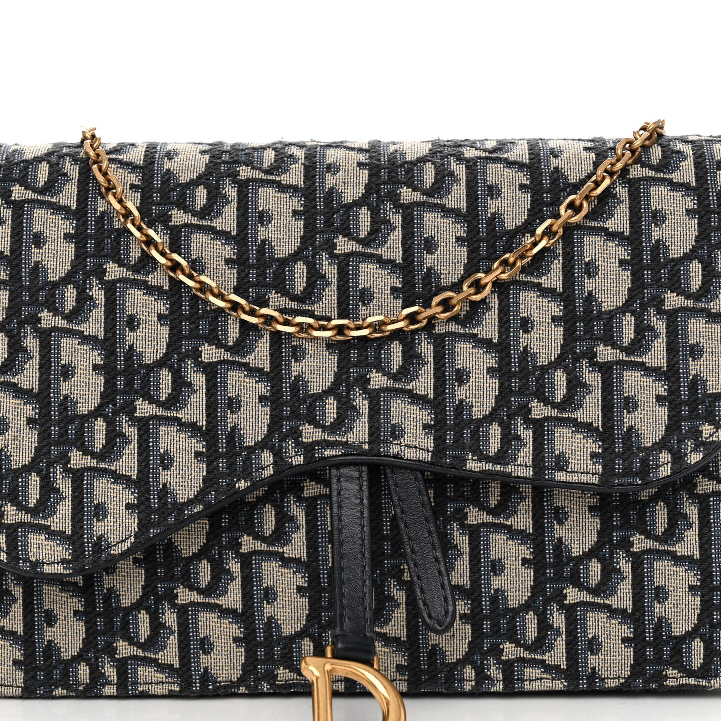 Oblique Saddle Chain Pouch Blue