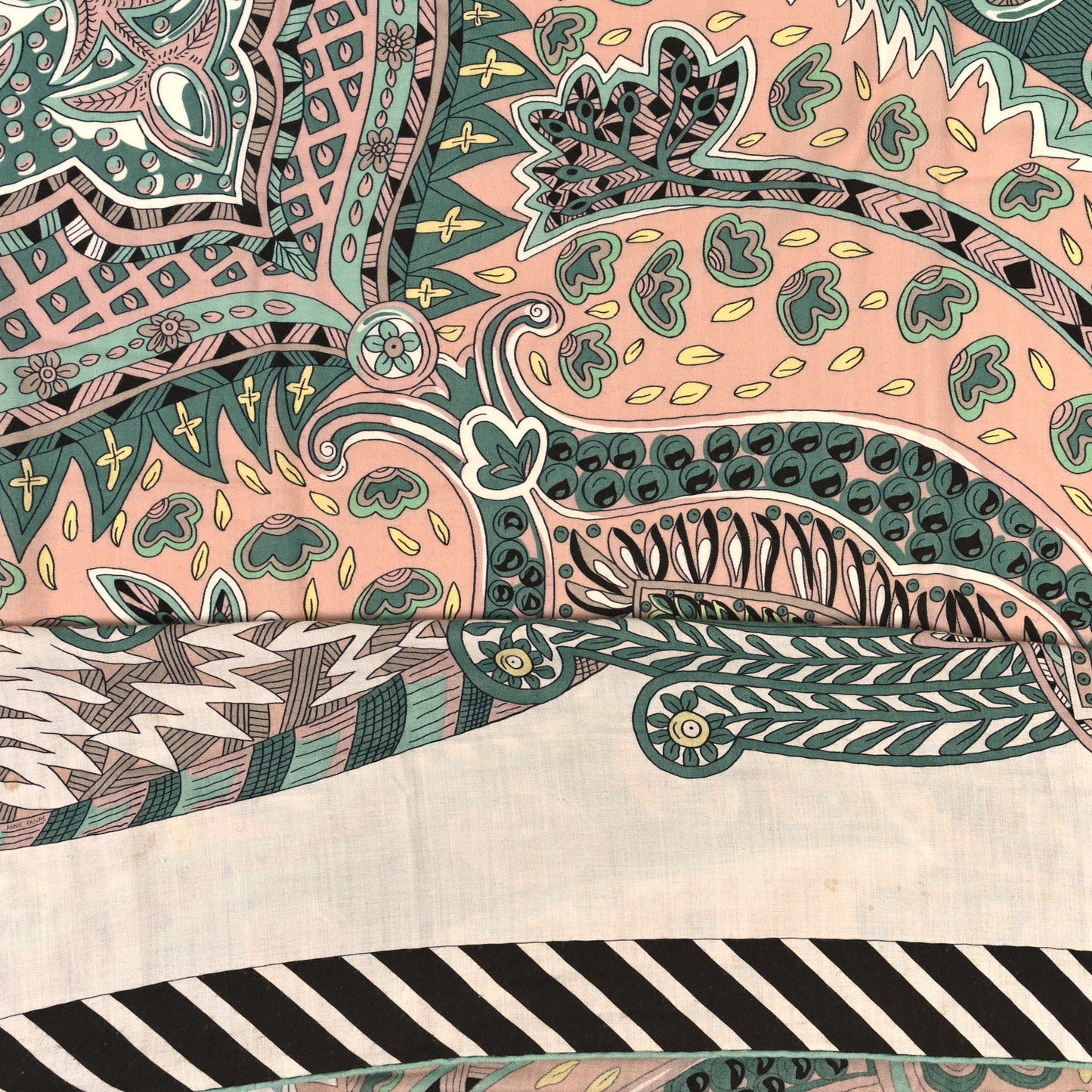 Cashmere Silk Le Jardin De La Maharani Recadre Shawl 140 White Vert Amande Beige Rose